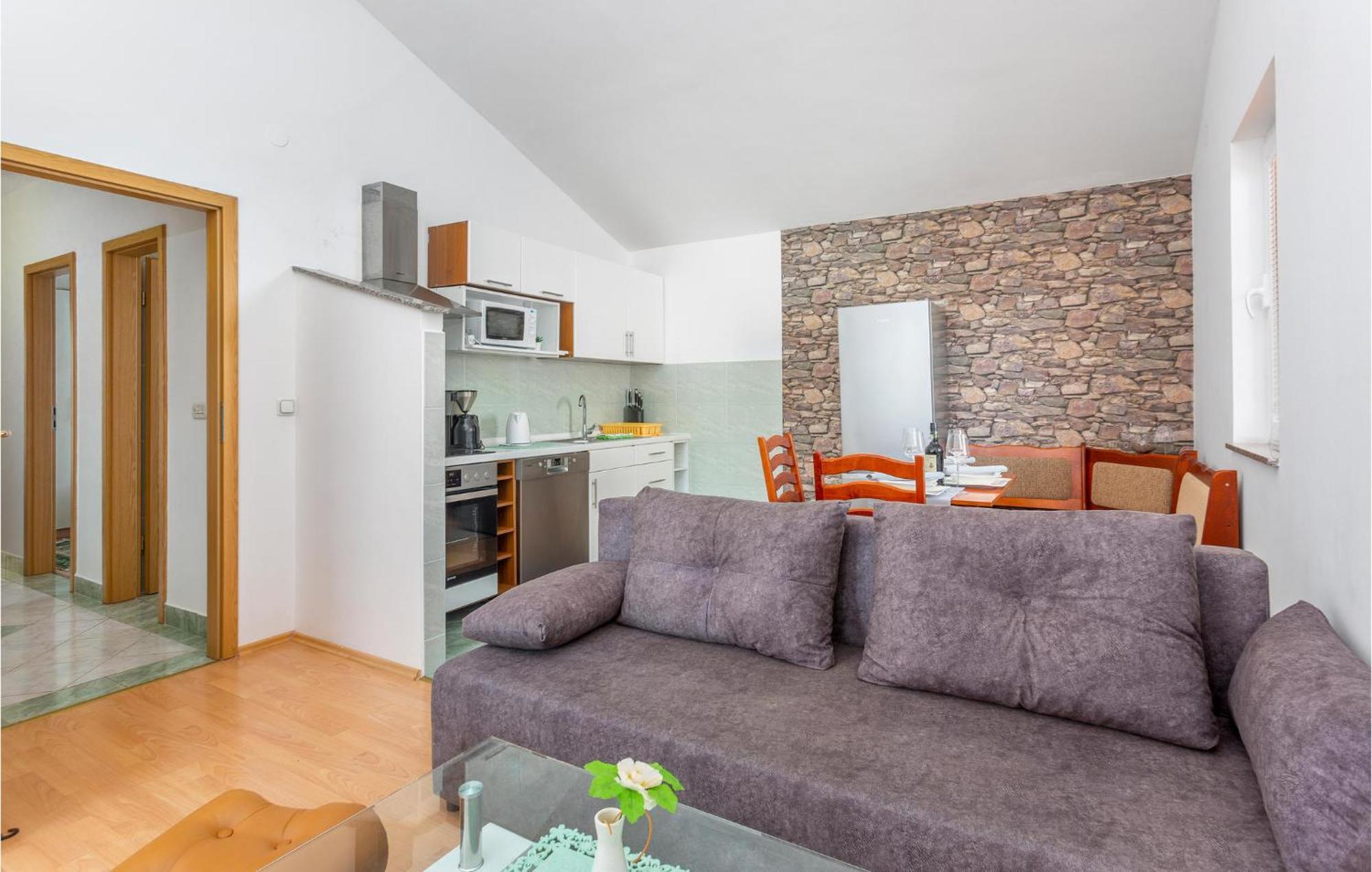 Beautiful Apartment In Krk With Kitchen Krk Town Εξωτερικό φωτογραφία
